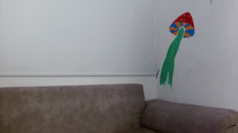 Snapshot of giulietta_mon chatting on July 9, 2026, 12:04 am Giulietta online show from July 9, 2026, 12:04 am