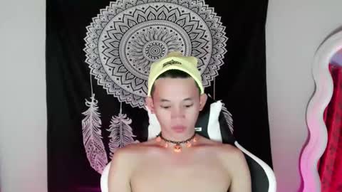 givemethrillx online show from January 11, 2025, 7:17 am