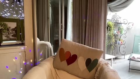 Gl1tter Barbie online show from February 3, 2025, 2:13 pm