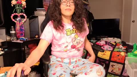 Snapshot of glaceon9 chatting on February 1, 2025, 12:18 am glaceon9 online show from February 1, 2025, 12:18 am