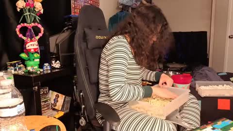 Snapshot of glaceon9 chatting on February 6, 2025, 7:24 am glaceon9 online show from February 6, 2025, 7:24 am