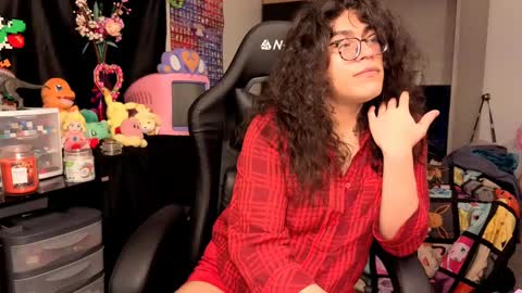 Snapshot of glaceon9 chatting on October 7, 2025, 6:16 pm glaceon9 online show from October 7, 2025, 6:16 pm