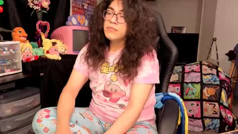 Snapshot of glaceon9 chatting on October 8, 2025, 10:02 am glaceon9 online show from October 8, 2025, 10:02 am