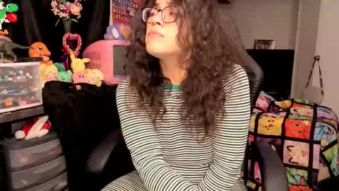 Snapshot of glaceon9 chatting on October 12, 2025, 7:57 pm glaceon9 online show from October 12, 2025, 7:57 pm