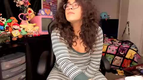 Snapshot of glaceon9 chatting on November 4, 2025, 1:16 am glaceon9 online show from November 4, 2025, 1:16 am