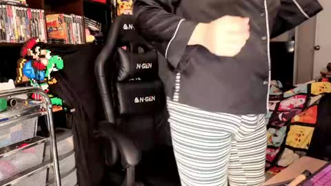 glaceon9 online show from April 16, 2026, 11:00 am