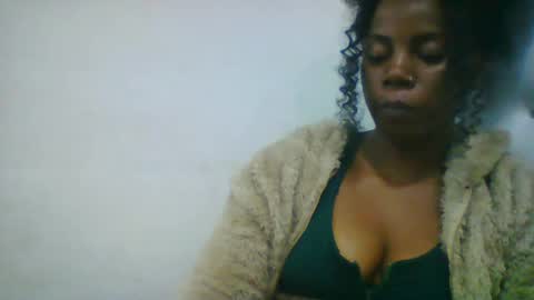 Snapshot of gladie46 chatting on July 21, 2026, 5:37 pm gladie46 online show from July 21, 2026, 5:37 pm