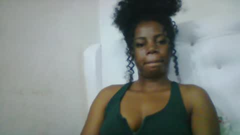 Snapshot of gladie46 chatting on July 22, 2026, 11:18 pm gladie46 online show from July 22, 2026, 11:18 pm