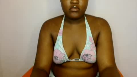 Snapshot of glamslut8 chatting on June 21, 2026, 5:10 am sweet girl online show from June 21, 2026, 5:10 am