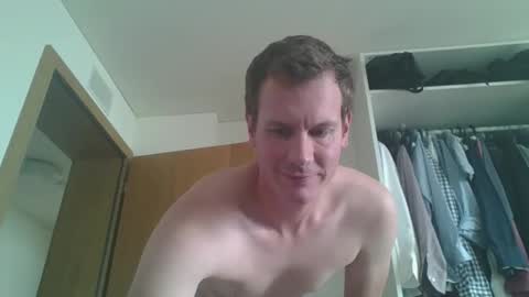 Snapshot of glen_1987 chatting on March 23, 2026, 10:19 am Mike 1987 online show from March 23, 2026, 10:19 am