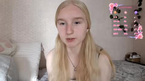 Snapshot of glennabeem chatting on May 28, 2026, 4:10 am Laura online show from May 28, 2026, 4:10 am