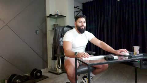 Matthew .. for short call me Matt online show from December 21, 2024, 4:09 am