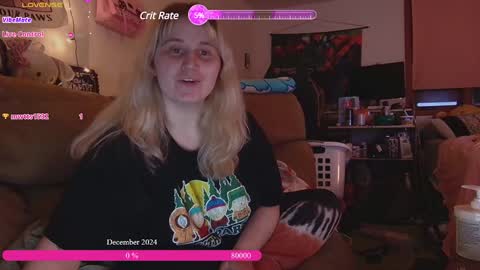 Snapshot of glitchwitch chatting on December 25, 2024, 2:35 am Glitch online show from December 25, 2024, 2:35 am