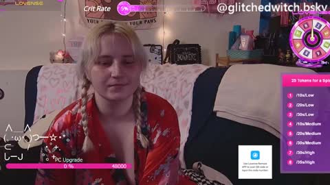 Snapshot of glitchwitch chatting on January 29, 2025, 10:22 pm Glitch online show from January 29, 2025, 10:22 pm