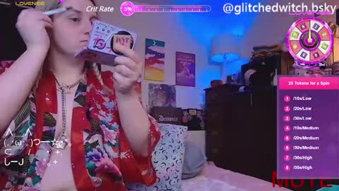 Snapshot of glitchwitch chatting on February 27, 2025, 8:28 am Glitch online show from February 27, 2025, 8:28 am