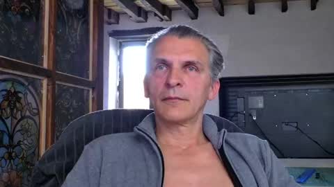 Globule Rouge online show from May 22, 2026, 5:07 pm