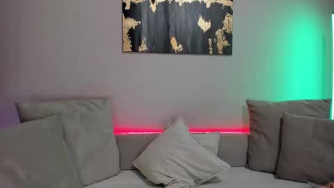 Snapshot of gloria_flur chatting on February 19, 2025, 10:45 am Gloria online show from February 19, 2025, 10:45 am