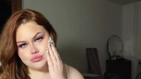 gloria_thomas online show from May 18, 2026, 8:03 pm