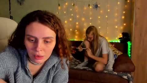 Gloria Wood online show from December 22, 2024, 6:37 pm