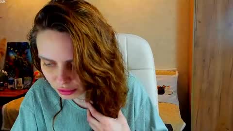 Gloria Wood online show from June 6, 2026, 6:34 pm