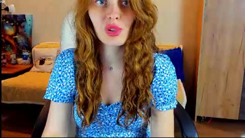 Gloria Wood online show from July 25, 2026, 3:09 pm