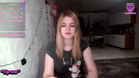  Roxy  online show from January 7, 2025, 2:31 am