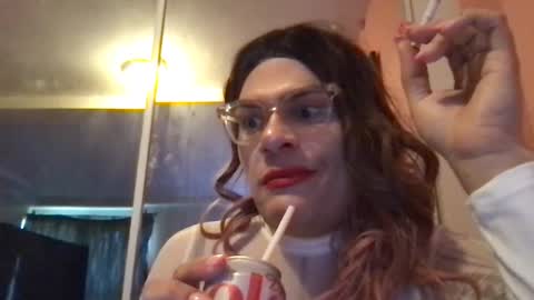 Snapshot of glow92 chatting on September 21, 2025, 3:46 pm Glow Goddess online show from September 21, 2025, 3:46 pm