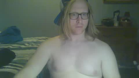 Snapshot of gnger31foru chatting on December 20, 2024, 1:47 am Steven Meadow online show from December 20, 2024, 1:47 am