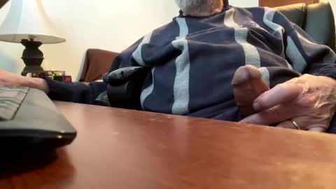 gngnxxx online show from February 20, 2026, 7:14 pm