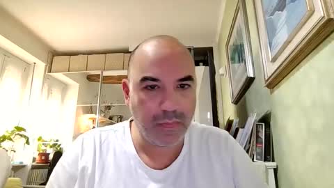 Matte online show from May 22, 2026, 2:44 pm