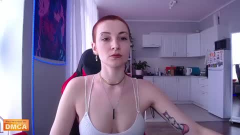 Snapshot of goddess_elpisfoxter chatting on June 9, 2026, 9:54 am Elpis Foxter online show from June 9, 2026, 9:54 am
