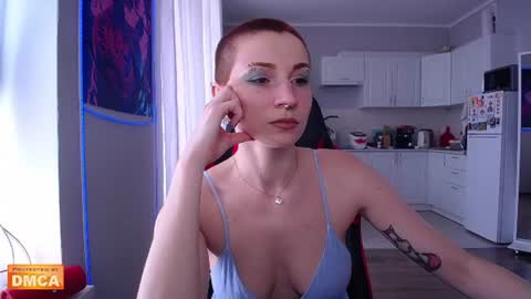 Snapshot of goddess_elpisfoxter chatting on June 30, 2026, 9:54 am Elpis Foxter online show from June 30, 2026, 9:54 am