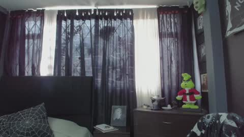 Mortem model independientfollow me on my telegram channel   online show from December 18, 2024, 4:39 pm