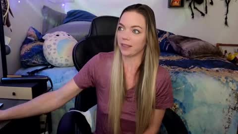 Patricia Mars           Goddess of Mars twitter thegoddessmindy online show from February 25, 2025, 3:16 pm