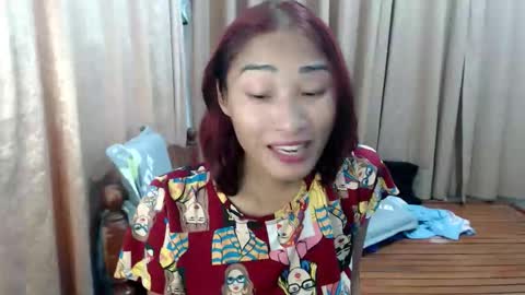 Snapshot of goddess_queen25 chatting on April 4, 2026, 2:21 am goddess_queen25 online show from April 4, 2026, 2:21 am