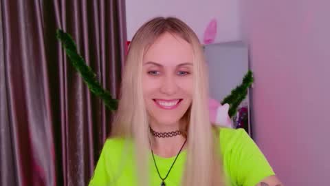 Katarina online show from December 15, 2025, 8:29 am