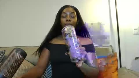 Miss Raven Black online show from April 3, 2026, 2:42 am