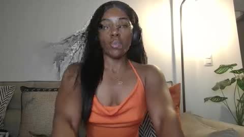 Snapshot of goddessblackk chatting on April 5, 2026, 1:47 am Miss Raven Black online show from April 5, 2026, 1:47 am