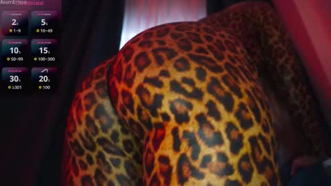 MesmErisse online show from September 29, 2025, 4:50 am