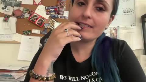 goddessmedusa21 online show from October 24, 2025, 3:19 pm