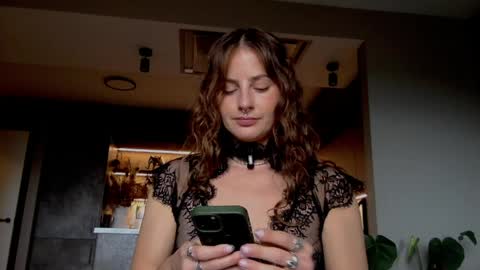 goddessmiamuse online show from April 3, 2026, 12:14 pm