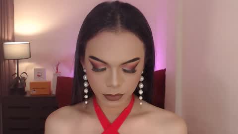 Snapshot of goddessmichaella chatting on February 24, 2025, 10:26 am Michaella online show from February 24, 2025, 10:26 am