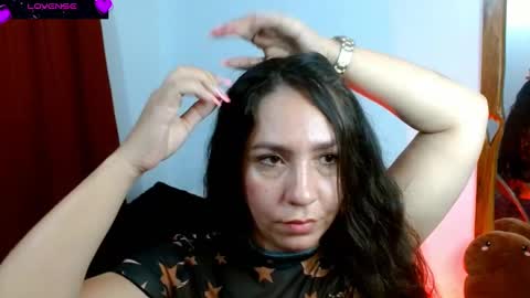  Naih Reyes online show from February 25, 2025, 2:14 am