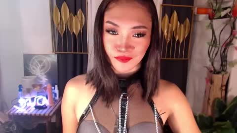 Snapshot of goddessquinnie chatting on December 29, 2024, 1:13 am quinnie online show from December 29, 2024, 1:13 am