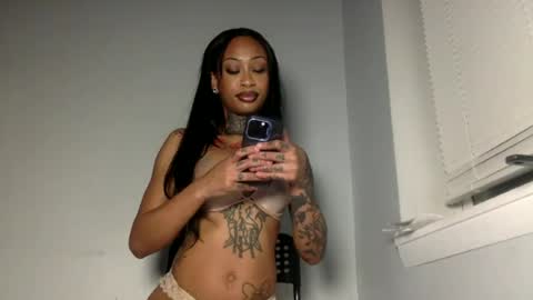 GoddessTrinityT online show from August 3, 2026, 3:16 am