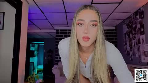 goddivaa online show from April 18, 2026, 11:27 pm