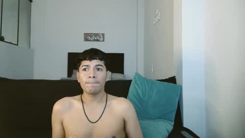 Snapshot of godiegogo_latinboy chatting on March 7, 2026, 3:09 pm Diego online show from March 7, 2026, 3:09 pm