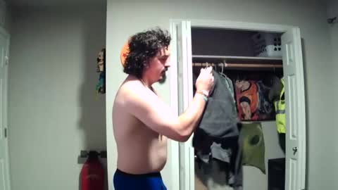 gokugarrison4334 online show from October 14, 2025, 4:46 am