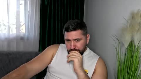 gold_alpha_boy online show from March 6, 2026, 2:46 pm