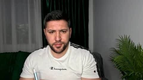 Snapshot of gold_alpha_boy chatting on May 18, 2026, 6:14 pm gold_alpha_boy online show from May 18, 2026, 6:14 pm